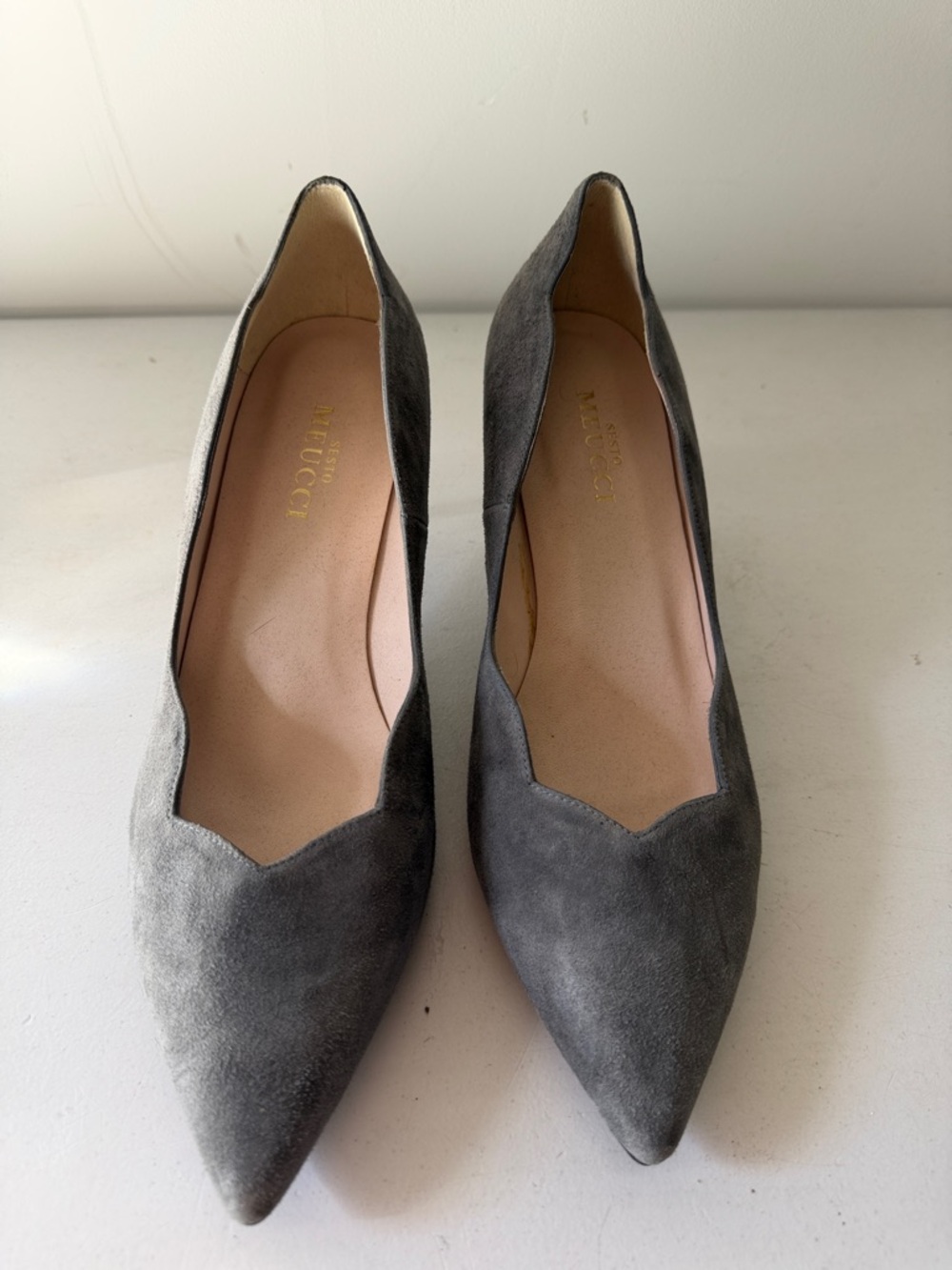Sesto Meucci Grey Suede Pointed Toe Pumps